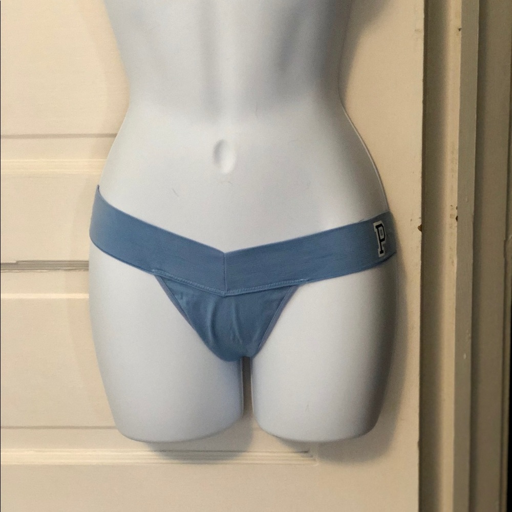Victoria’s Secret Pink seamless thong